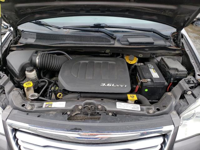 Photo 7 from auction – 2015 CHRYSLER TOWN & COU with VIN 2C4RC1BG7FR711160