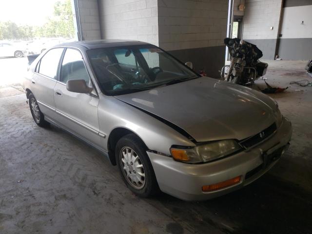 HONDA ACCORD EX 1997 with VIN 1HGCD5657VA253207 - Photo from auction
