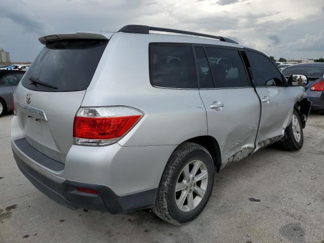 Photo 4 from auction – 2011 TOYOTA HIGHLANDER with VIN 5TDZK3EH8BS026167