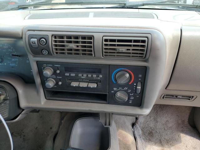 Photo 9 from auction – 1997 GMC SONOMA with VIN 1GTDT19X8V8528358