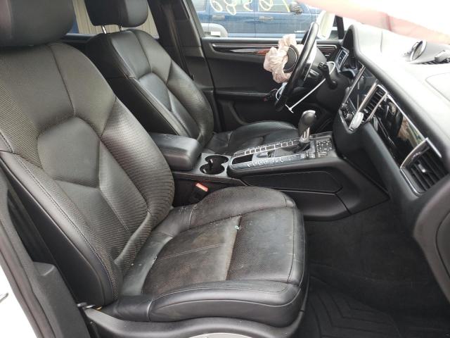 Photo 5 from auction – 2017 PORSCHE MACAN GTS with VIN WP1AG2A50HLB53833