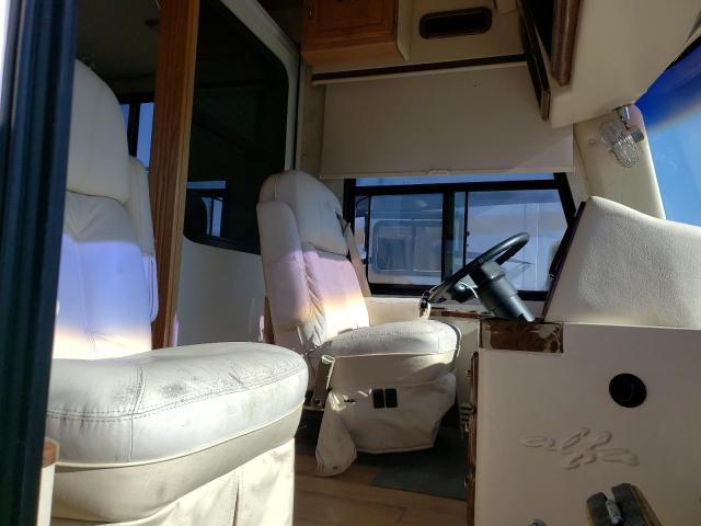 Photo 5 from auction – 2005 FREIGHTLINER CHASSIS X with VIN 4UZAAHDC05CU56747