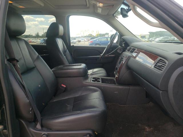 Photo 5 from auction – 2011 CHEVROLET AVALANCHE with VIN 3GNTKFE33BG363394
