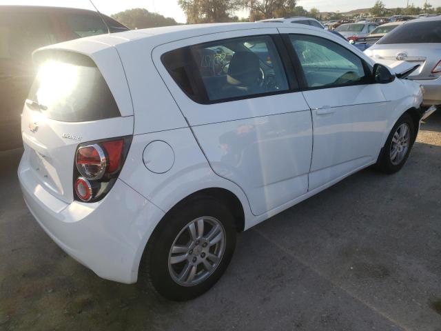 Фото 4 с аукциона – 2012 CHEVROLET SONIC LS с VIN 1G1JA6SH4C4167152