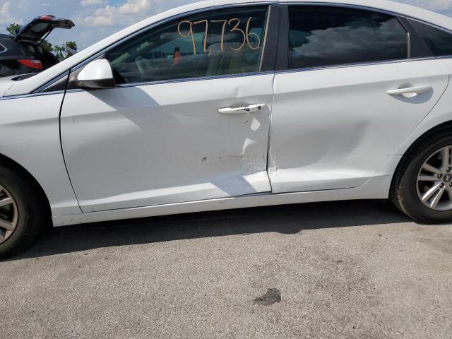 Photo 9 from auction – 2016 HYUNDAI SONATA SE with VIN 5NPE24AF2GH312649