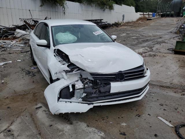 Photo 9 from auction – 2017 VOLKSWAGEN JETTA S with VIN 3VW2B7AJ1HM391491