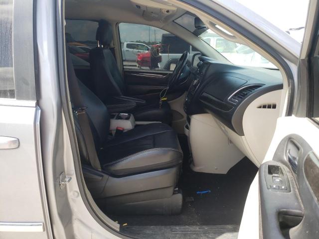 Photo 5 from auction – 2013 CHRYSLER TOWN & COU with VIN 2C4RC1BG1DR802065
