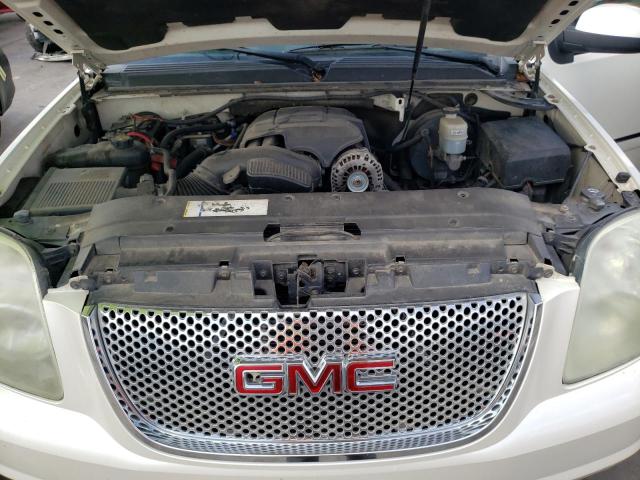 Photo 7 from auction – 2011 GMC YUKON XL D with VIN 1GKS1MEF0BR226973
