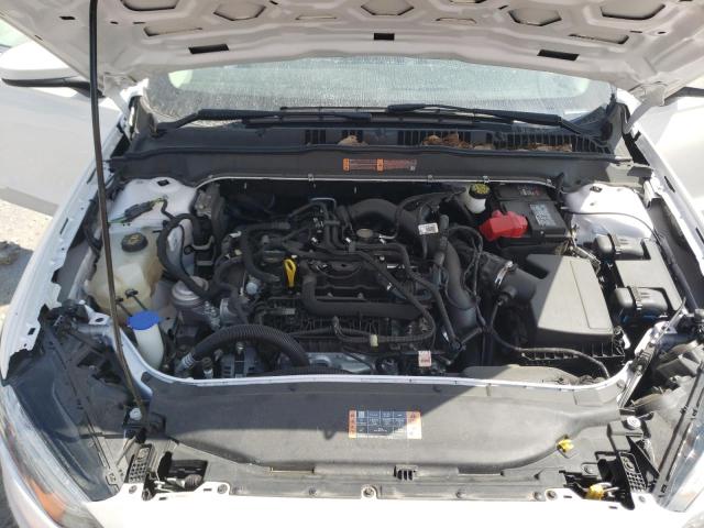 Photo 7 from auction – 2019 FORD FUSION SE with VIN 3FA6P0HD1KR135056