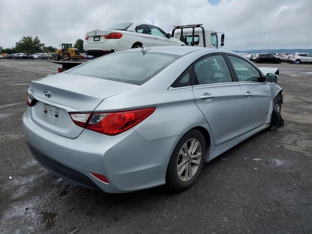 Photo 4 from auction – 2014 HYUNDAI SONATA GLS with VIN 5NPEB4AC3EH920358