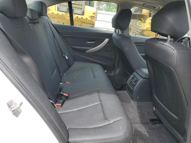 Photo 6 from auction – 2017 BMW 320 XI with VIN WBA8E5G31HNU44663
