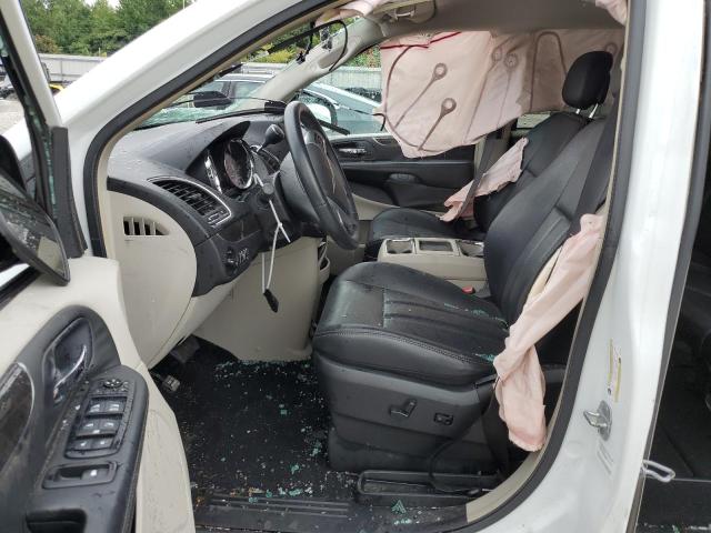 Photo 5 from auction – 2014 CHRYSLER TOWN & COU with VIN 2C4RC1CG4ER171117