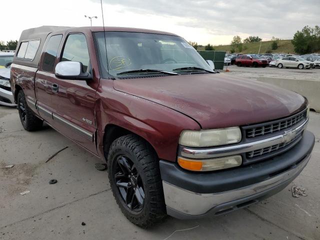 CHEVROLET SILVERADO 1999 with VIN 2GCEC19T2X1230475 - Photo from auction