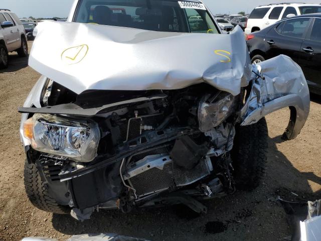Photo 9 from auction – 2013 TOYOTA 4RUNNER SR with VIN JTEBU5JR8D5130409