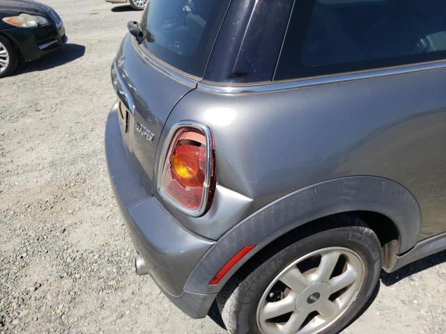 Photo 9 from auction – 2010 MINI COOPER with VIN WMWMF3C50ATZ62921