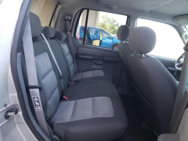 Photo 6 from auction – 2004 FORD EXPLORER S with VIN 1FMZU77K04UA90515