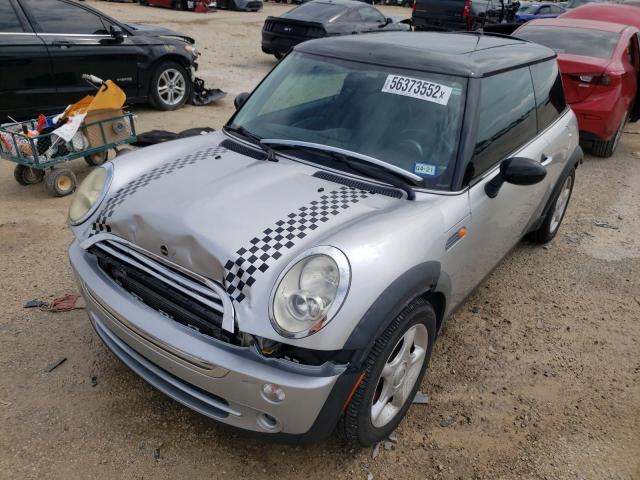 Photo 2 from auction – 2005 MINI COOPER with VIN WMWRC33525TK62502