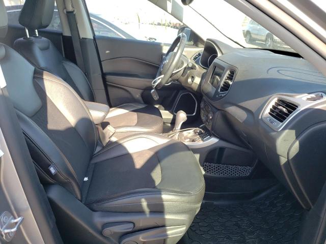 Foto 5 de la subasta – 2018 JEEP COMPASS LA con VIN 3C4NJDBB9JT282717