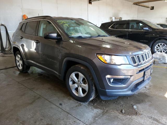 JEEP COMPASS LA 2019 with VIN 3C4NJDBB0KT597357 - Photo from auction