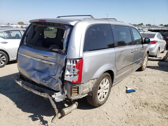 Photo 4 from auction – 2016 CHRYSLER TOWN & COU with VIN 2C4RC1BG7GR280465