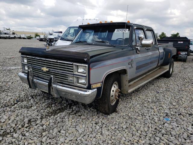Photo 2 from auction – 1984 CHEVROLET C30 with VIN 1GCHC33W1ES162291