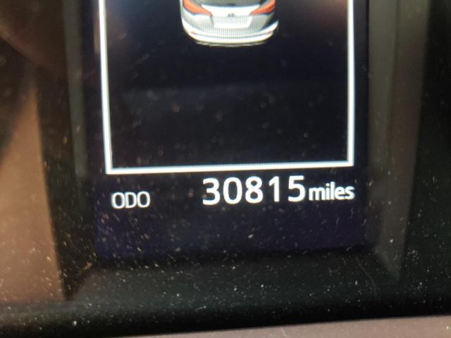 Photo 8 from auction – 2018 TOYOTA RAV4 LIMIT with VIN JTMDFREV7JJ747647