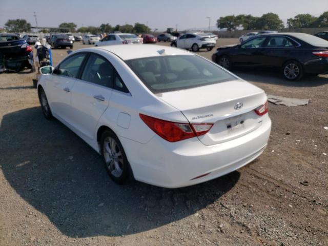 Photo 3 from auction – 2013 HYUNDAI SONATA SE with VIN 5NPEC4AC4DH562845