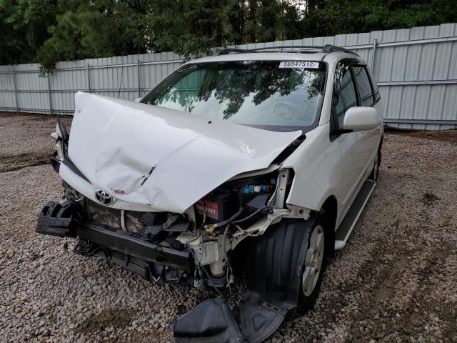 Photo 2 from auction – 2010 TOYOTA SIENNA with VIN 5TDYK4CC1AS298907