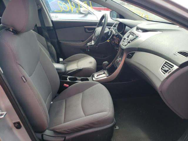 Photo 5 from auction – 2013 HYUNDAI ELANTRA GL with VIN 5NPDH4AE2DH333496