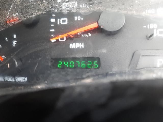 Photo 8 from auction – 2003 FORD F250 SUPER with VIN 1FTNW21F13EB17645