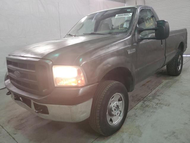 Photo 2 from auction – 2006 FORD F250 with VIN 1FDNF21536ED43743