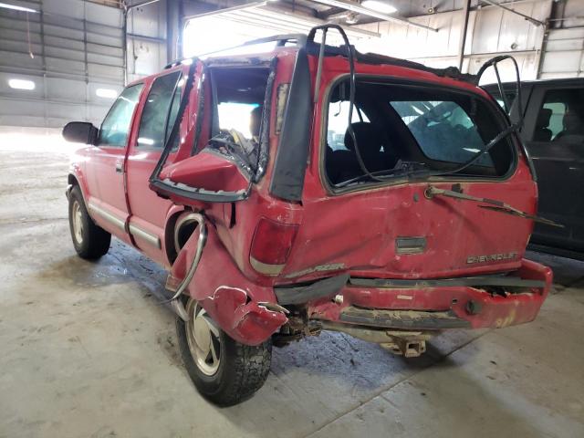 Photo 3 from auction – 2000 CHEVROLET BLAZER with VIN 1GNDT13W8Y2196064