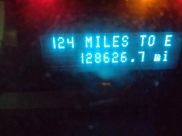 Photo 8 from auction – 2008 FORD ESCAPE XLT with VIN 1FMCU03ZX8KE30853