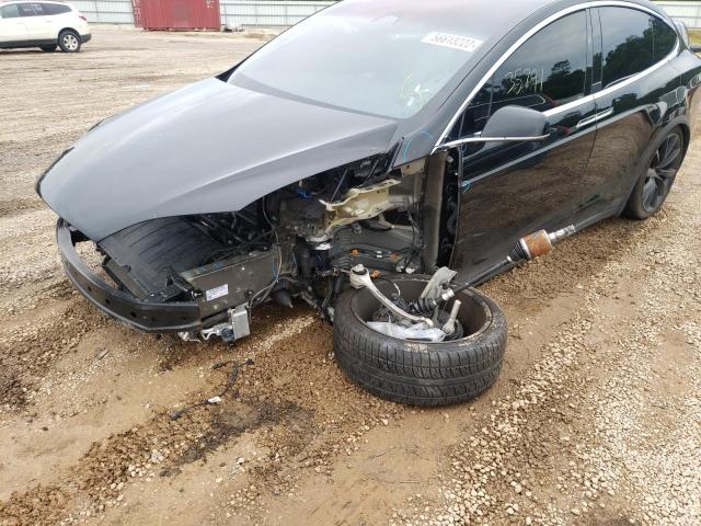 Photo 9 from auction – 2020 TESLA MODEL X with VIN 5YJXCBE2XLF301716