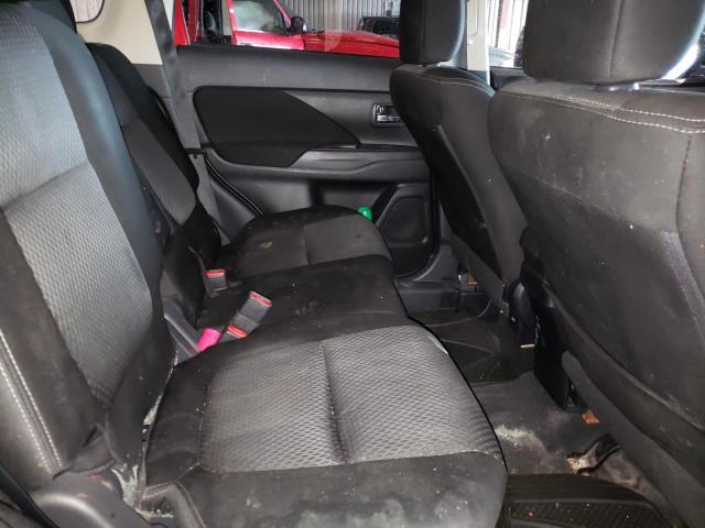Photo 6 from auction – 2016 MITSUBISHI OUTLANDER with VIN JA4AD3A35GZ014429