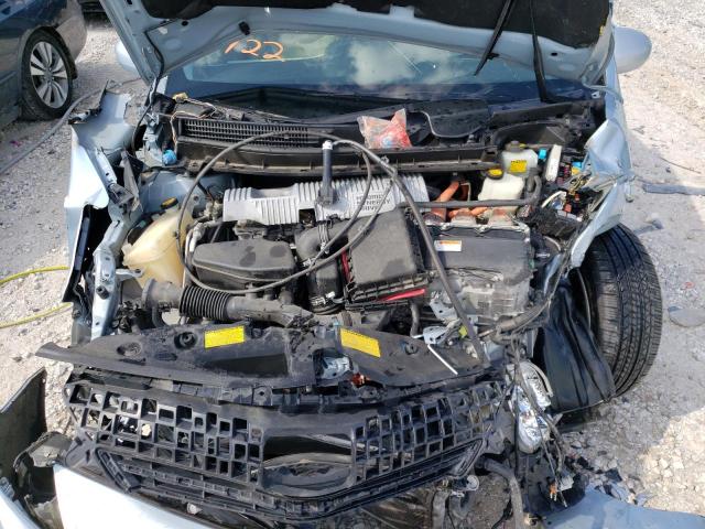 Photo 7 from auction – 2013 TOYOTA PRIUS V with VIN JTDZN3EU8D3203406