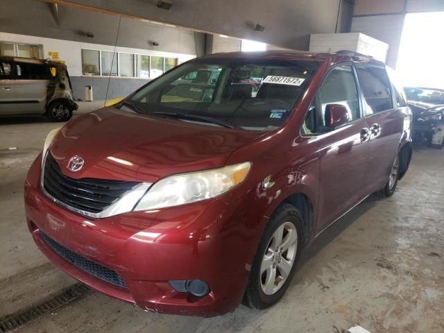 Photo 2 from auction – 2013 TOYOTA SIENNA LE with VIN 5TDKK3DC8DS344669