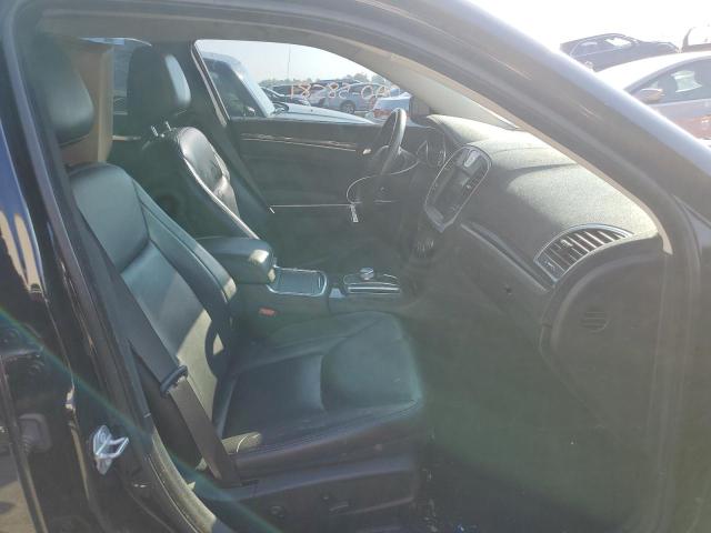 Photo 5 from auction – 2019 CHRYSLER 300 TOURIN with VIN 2C3CCAAG7KH548070