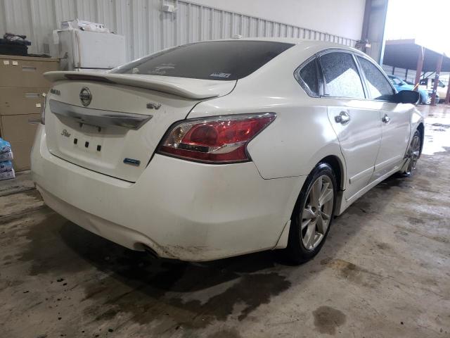 Photo 4 from auction – 2014 NISSAN ALTIMA 2.5 with VIN 1N4AL3AP5EN215818