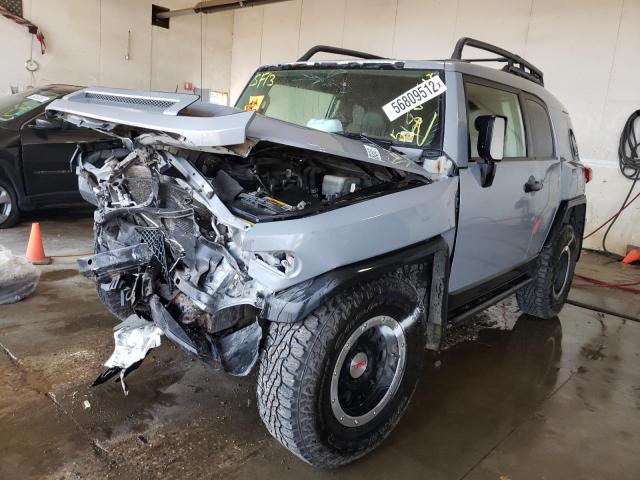 Photo 2 from auction – 2013 TOYOTA FJ CRUISER with VIN JTEBU4BF0DK158673
