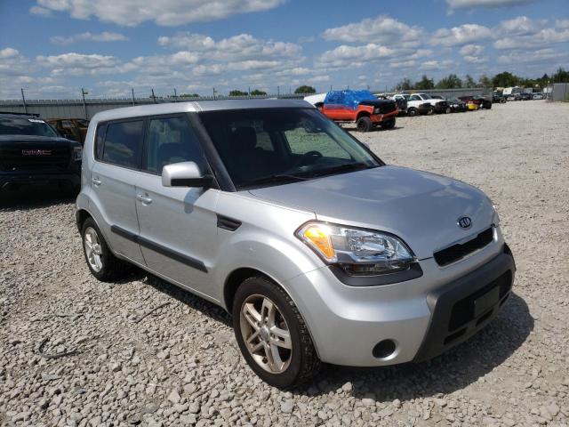 KIA SOUL + 2011 with VIN KNDJT2A21B7276107 - Photo from auction