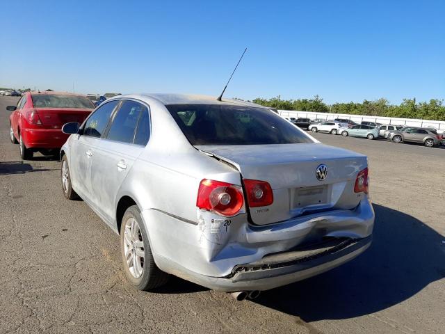 Photo 3 from auction – 2007 VOLKSWAGEN JETTA WOLF with VIN 3VWEF71KX7M076598