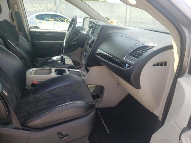 Photo 5 from auction – 2014 CHRYSLER TOWN & COU with VIN 2C4RC1CG0ER258657