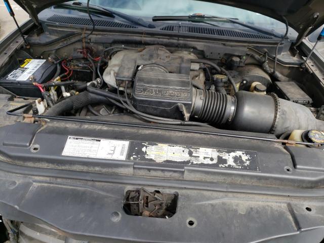 Photo 7 from auction – 2001 LINCOLN NAVIGATOR with VIN 5LMFU28A01LJ07064
