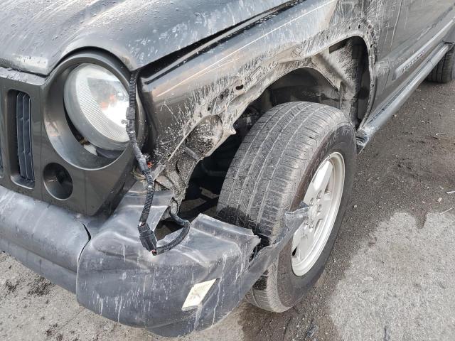 Photo 9 from auction – 2005 JEEP LIBERTY SP with VIN 1J4GL48K45W712559