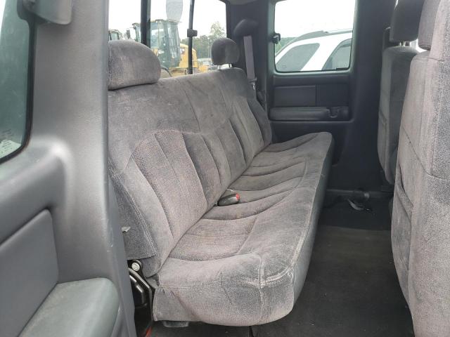 Photo 6 from auction – 2000 CHEVROLET SILVERADO with VIN 1GCEK19T9YE256509