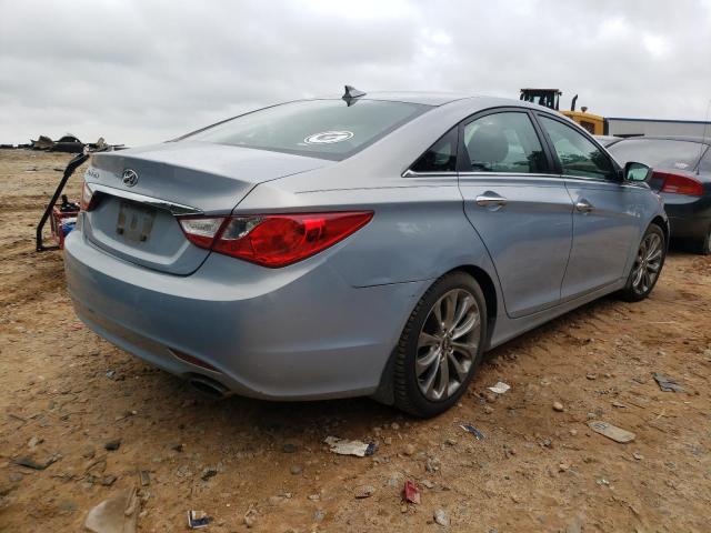 Photo 4 from auction – 2012 HYUNDAI SONATA SE with VIN 5NPEC4AC4CH376902