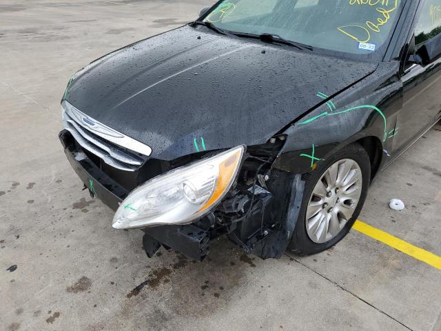 Photo 9 from auction – 2012 CHRYSLER 200 LX with VIN 1C3CCBAB0CN268414