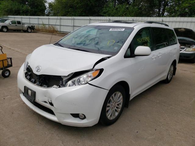 Photo 2 from auction – 2011 TOYOTA SIENNA XLE with VIN 5TDYK3DC2BS042012