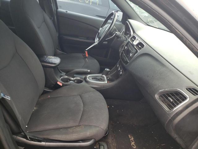Photo 5 from auction – 2013 CHRYSLER 200 TOURIN with VIN 1C3CCBBG8DN556418